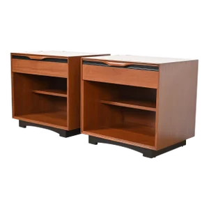 John Kapel for Glenn of California Sculpted Walnut and Black Lacquered Nightstands, Newly Refinished