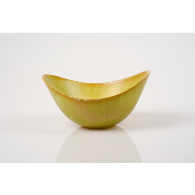 Rörstrand Scandinavian Modern Aro Bowl in Stoneware by Gunnar Nylund for Rörstrand, 1950s For Sale - Image 4 of 10