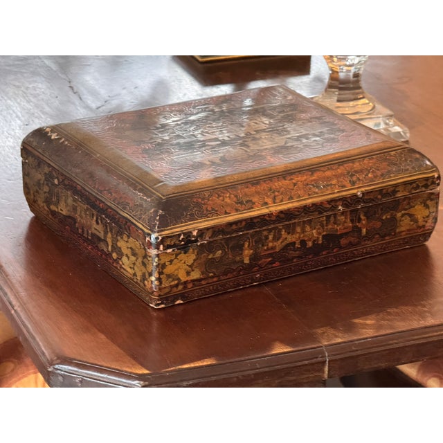 19th Century Chinoiserie Painted Lacquer Box With Figural and Floral Decoration For Sale - Image 4 of 8