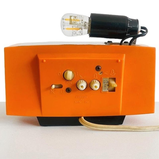 1950s Mid-Century Alarm Clock Orange Gold with Light from Metamec, 1950s For Sale - Image 5 of 7