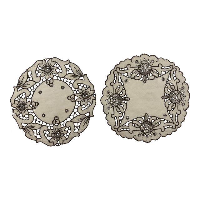 1950s Two Embroidered Doilies 9.5 In. Wide For Sale