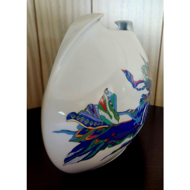 Contemporary Rosenthal Colorful Artist Painted Pillow Vase by Lino Sabattini For Sale - Image 3 of 9