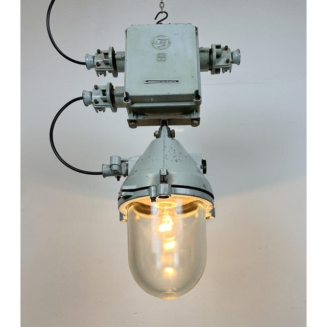 Industrial Cast Aluminium Explosion Proof Lamp from Elektrosvit, 1970s For Sale - Image 18 of 18