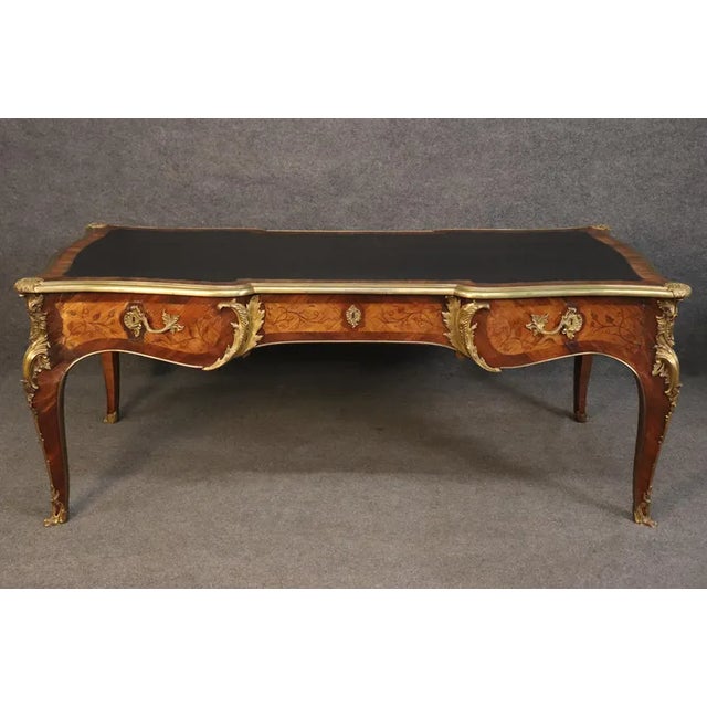 French Monumental 19th Century Louis XV Style Bronze Ormolu Mounted Leather Top Bureau Plat For Sale - Image 3 of 9