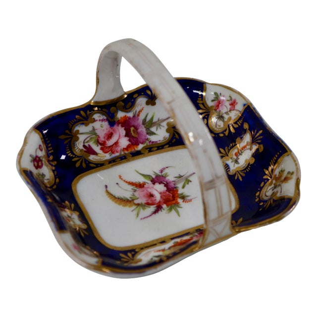 A Small Antique Porcelain Basket Attributed to Coalport Early 19th Century For Sale