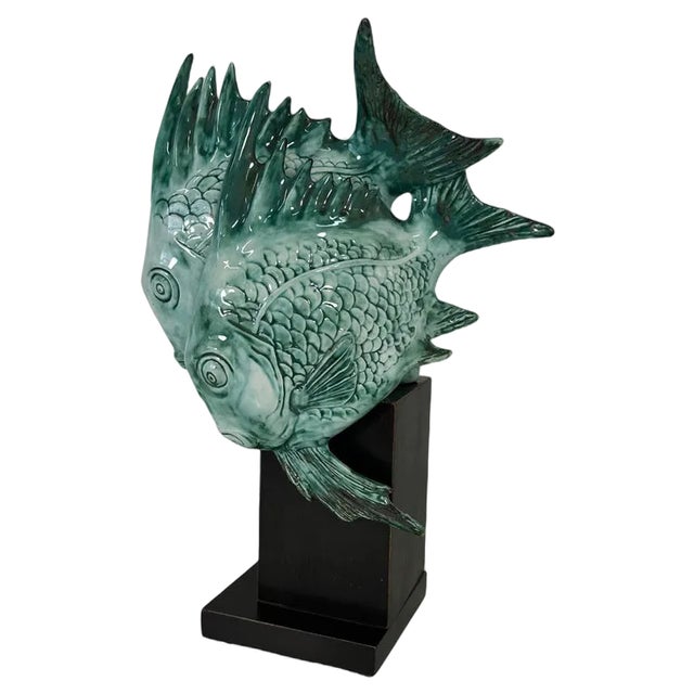 Art Deco Light Blue Porcelain and Ebonized Wood Fish Sculpture from G. Cacciapuoti, 1930s For Sale