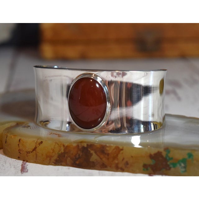 Mexican Sterling Silver and Carnelain Gemstone Smooth Cuff Bracelet Sleek modern look from a Mexican Artist. Smooth...