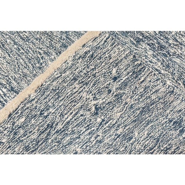 Light Gray Contemporary Blue and White Flat-Weave Wool Rug by Doris Leslie Blau For Sale - Image 8 of 8