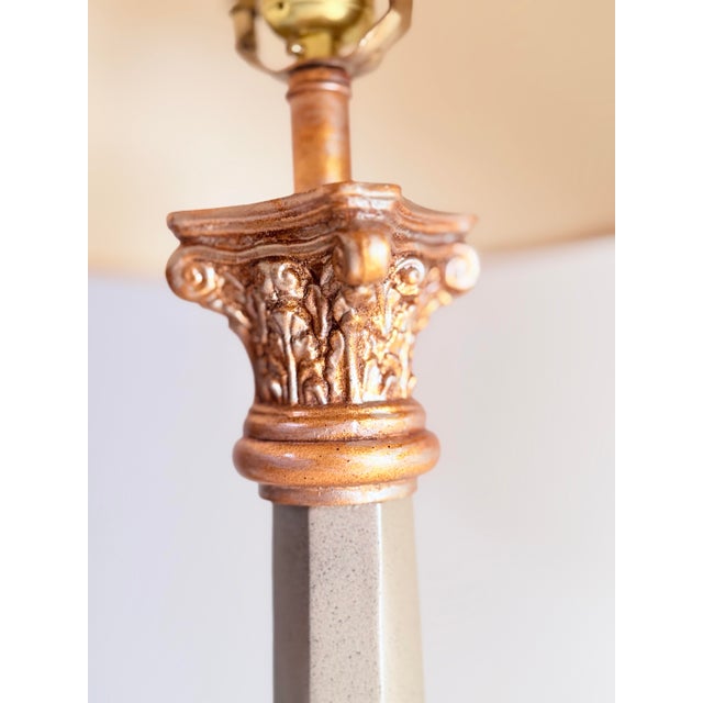 Neoclassical Vintage Leeazanne Neoclassical Corinthian Column Table Lamps, Pair | Lam Lee Group Gilt Column Lamps With Shades For Sale - Image 3 of 12