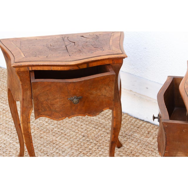 Brown Pair of Mid Century Burr Walnut Italian Nightstands For Sale - Image 8 of 12