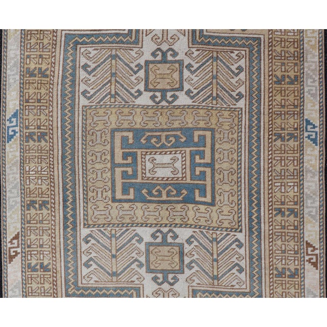 Tribal Vintage Turkish Medallion Oushak Rug in Blue, Mocha, and Taupe Measures 3'5"x5'8" For Sale - Image 3 of 10