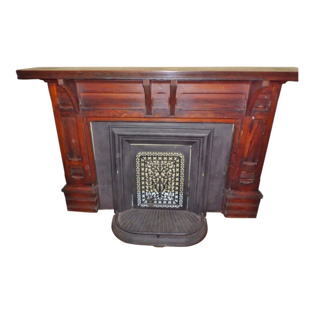 18th Cenury Early American Pine Antique Fireplace Mantel For Sale
