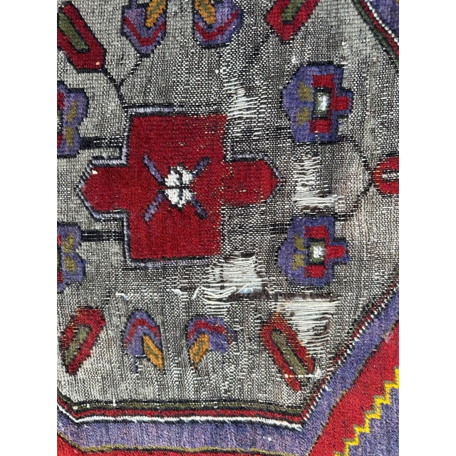 Vintage Turkish Distressed Rug, 1930s For Sale - Image 10 of 18