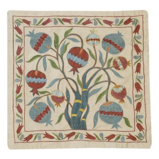 21"x21" 100% Silk Embroidered Cushion Cover. New Toss Pillow. Modern Lace Pillow For Sale