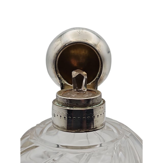 Birmingham England Sterling Silver & Cut Crystal Perfume Bottle For Sale In New York - Image 6 of 12