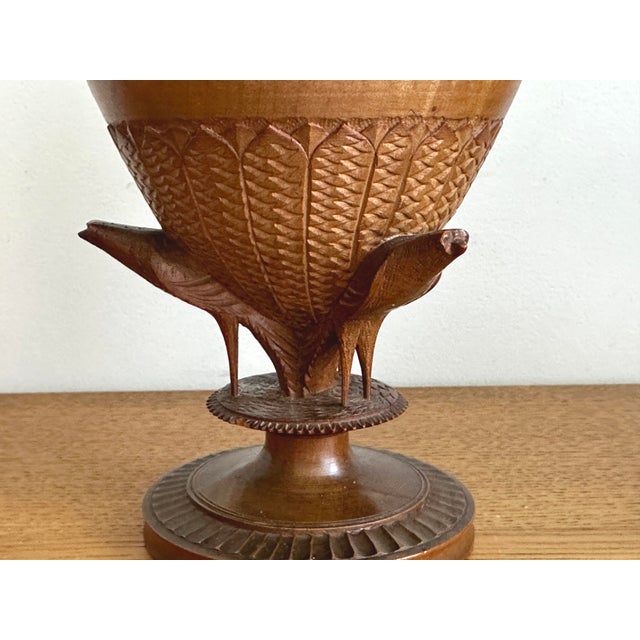 Neoclassical Empire Pedestal and Vase in Carved Fruitwood with Bird Decoration, France, Early 19th Century For Sale - Image 3 of 8