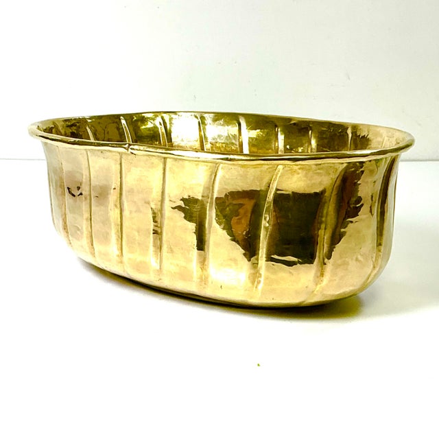 Hollywood Regency Mid-Century Boho Chic Arts & Crafts Hollywood Regency Fluted Oval Brass Planter. For Sale - Image 3 of 12
