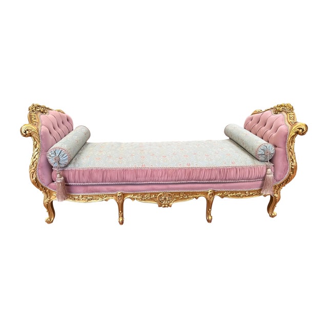 Gold French Louis XV Style Settee With Ornate Hand Carvings and Tufted Seat For Sale - Image 8 of 9