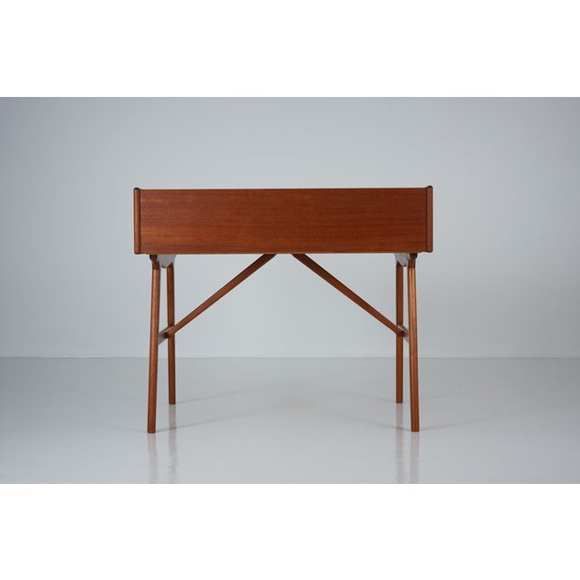 Wood Danish Model 64 Desk in Teak by Arne Wahl Iversen for Vinde Möbelfabrik, 1960 For Sale - Image 7 of 18