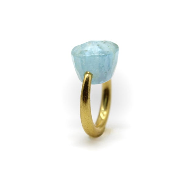 22k Gold Marie-Hélène De Taillac Milky Aquamarine Cabochon Ring, Size 6.5 For Sale - Image 9 of 11