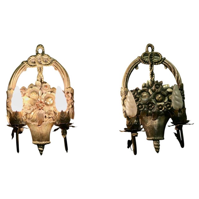 Gold French Carved Flower Basket Wall Lights, 1920, Set of 2 For Sale - Image 8 of 8
