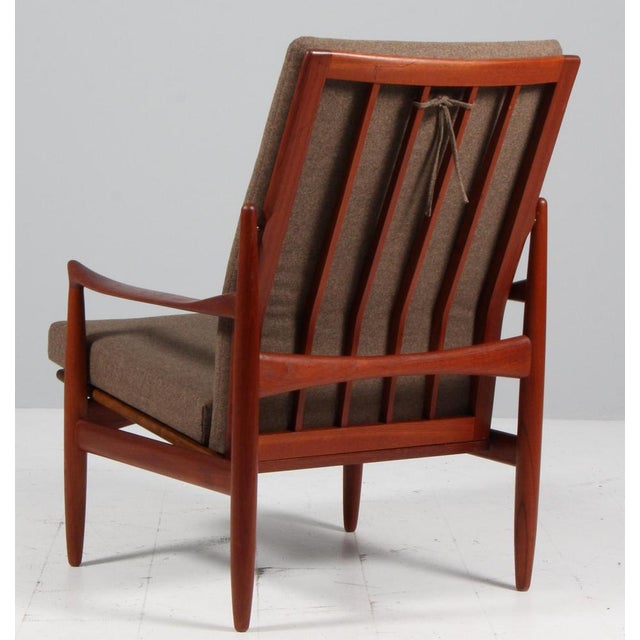 Brown Lounge Chair from Ib Kofod-Larsen, 1960s For Sale - Image 8 of 9