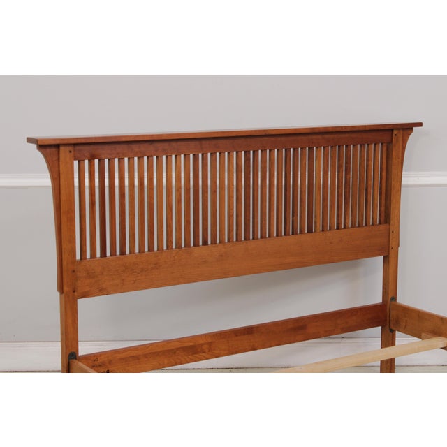 Stickley Cherry Queen Size Prairie Mission Bed For Sale In Philadelphia - Image 6 of 18