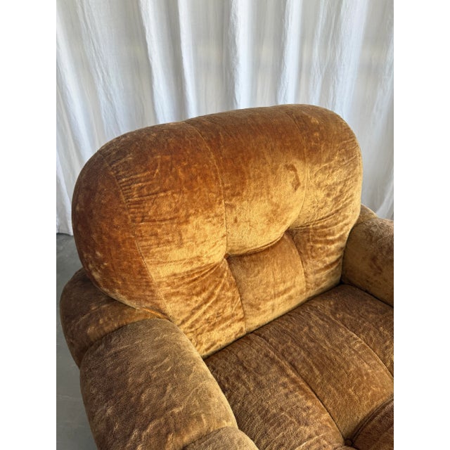 Mid-Century Modern Italian Space Age Velvet Chair, 1970s For Sale - Image 6 of 18