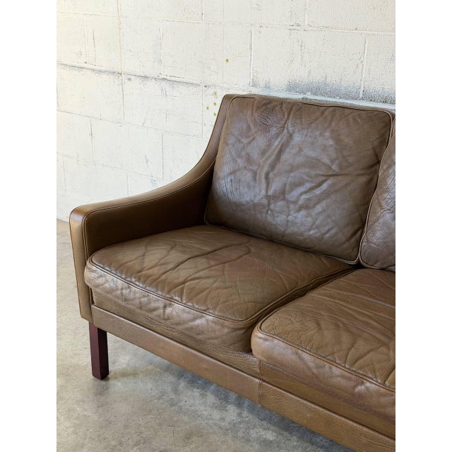 Brown Leather 3 Seater Sofa With Tapered Wood Legs Vintage Mid-Century Modern 1970s For Sale - Image 9 of 12