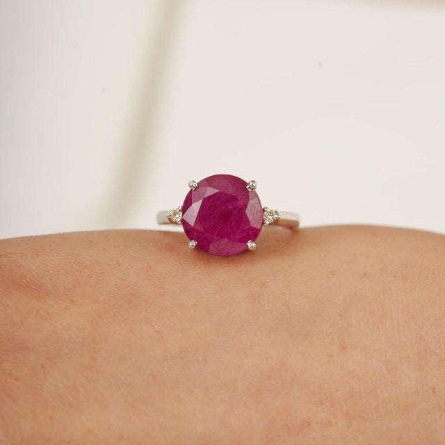 Ruby Red Ruby Solitaire Ring With Diamond in 925 Sterling Silver - Size 6 For Sale - Image 8 of 12