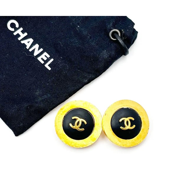 Chanel Vintage Gold Plated CC black Gold Rim Clip on Earrings As seen on Nicole Richie * Marked 95 * Made in France *Comes...