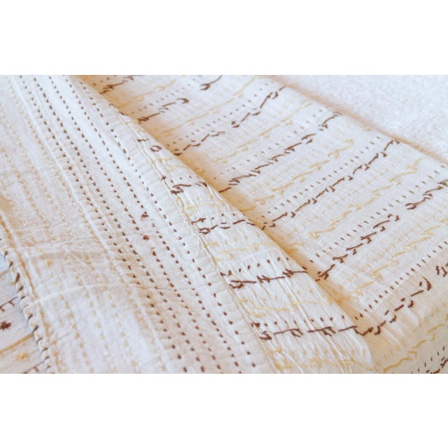 Summer White Quilted Cotton Kantha Bedcover For Sale In Los Angeles - Image 6 of 8