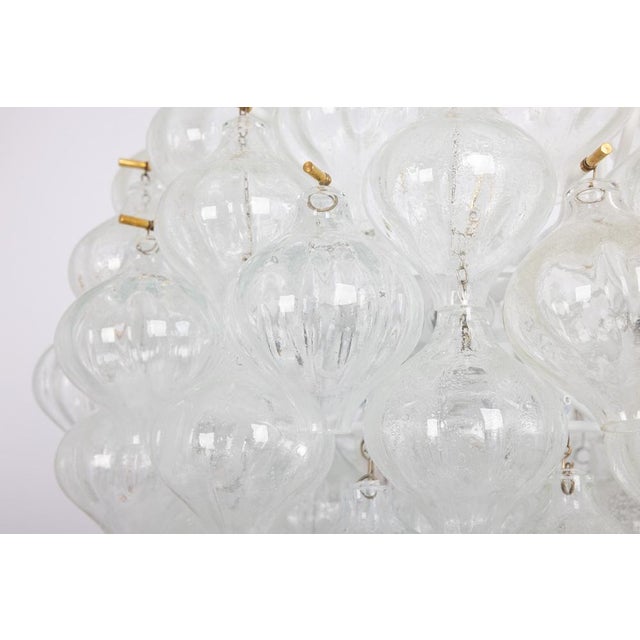 Large Tulipan Glass Chandelier from Kalmar, Austria, 1960s For Sale - Image 6 of 16