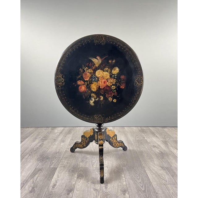 19th Century Napoleon III Pedestal Table in Black Lacquered Wood with Painted Floral Decoration For Sale - Image 10 of 10