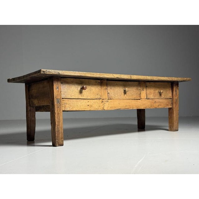Spanish Coffee Table, 18th Century For Sale - Image 15 of 15