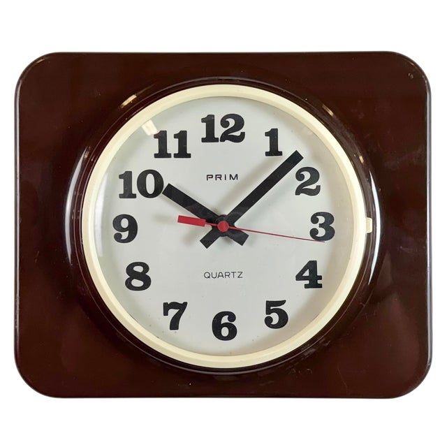 Vintage Brown Plastic Wall Clock from Prim, 1970s For Sale - Image 17 of 17