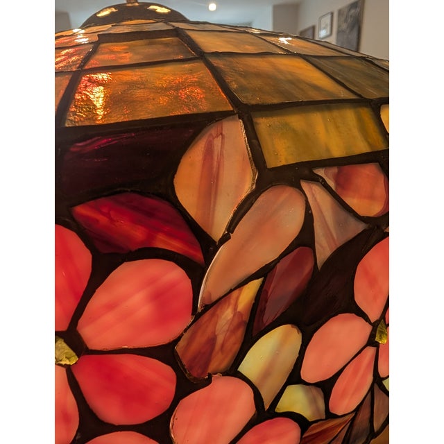 Art Nouveau Vintage Tiffany Style Table Lamp For Sale - Image 3 of 4