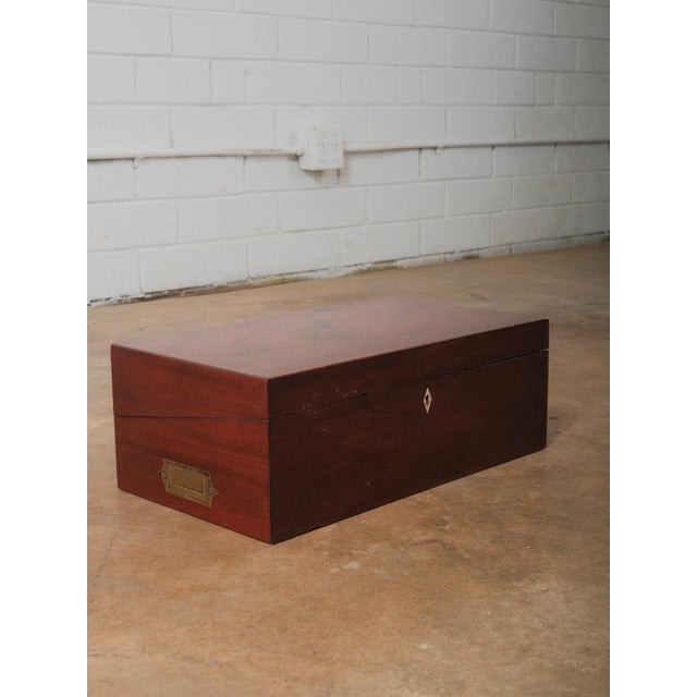 Campaign Early 20th Century Mahogany Writing Slope Lap Desk Box With Red Leather Interior and Brass Hardware For Sale - Image 3 of 14