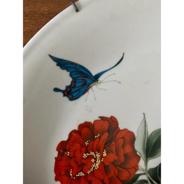 Noritake Early 20th Century Chinoiserie Floral and Butterfly Wall Plates, Pair For Sale - Image 4 of 14