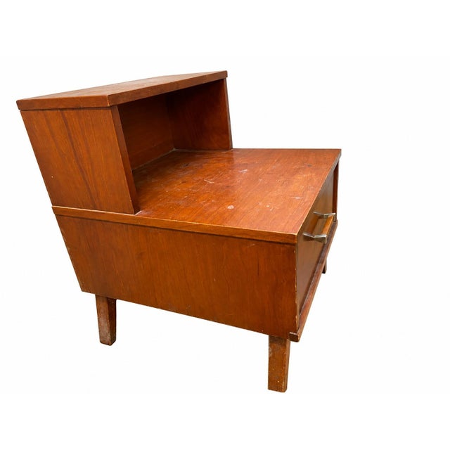 1950s Mainline by Hooker MCM Solid Cherry Bedroom Set "Manhattan Group" Line, 2 Pieces For Sale - Image 18 of 18