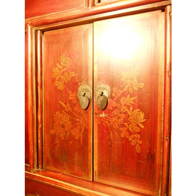 Early 19th Century Antique Chinese "Butterfly" Cabinet For Sale In Dallas - Image 6 of 12
