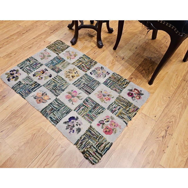 American Vintage American Hand Hooked Rug, Block Design, Folk Art Tapestry, 2x3 For Sale - Image 3 of 13