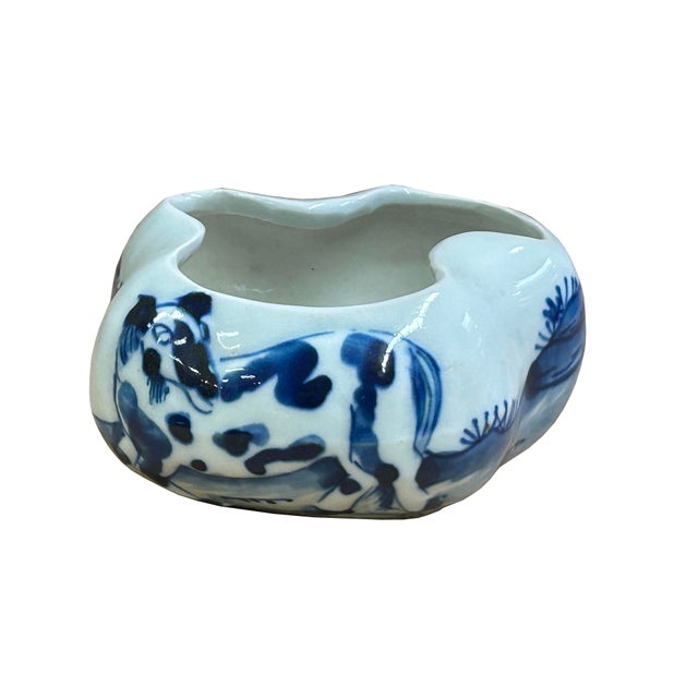 Tiny Small Blue White Oriental Abstract Graphic Porcelain Container For Sale In San Francisco - Image 6 of 9
