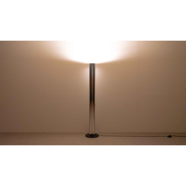 1990s Megaron Terra Floor Lamp in Chrome by Gianfranco Frattini for Artemide, 1990s For Sale - Image 5 of 18