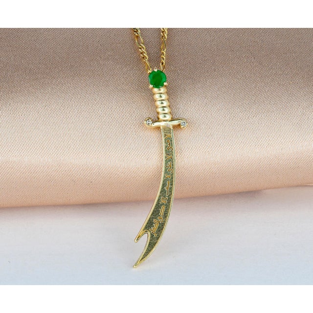 Islamic 14k Gold Zulfikar Sword Pendant With Emerald, Diamonds For Sale - Image 3 of 9
