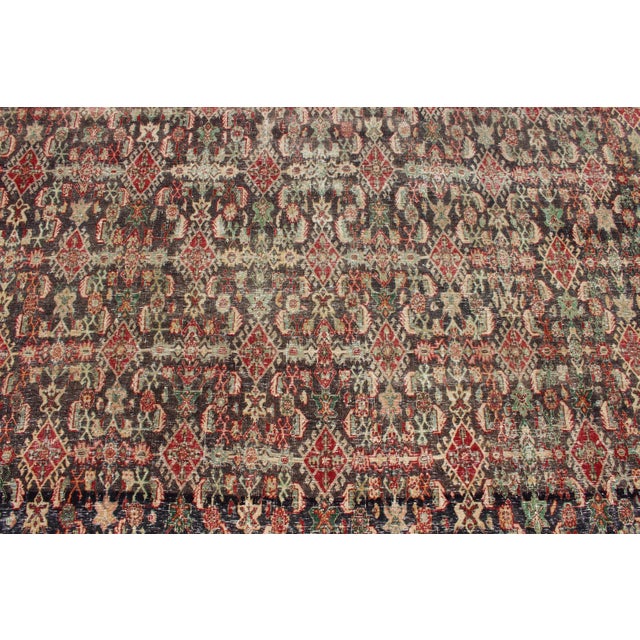 Early 20th Century Colorful Large Persian Antique Qashqai Rug With a Beautiful Tribal Motif Design 13' X 18'7 For Sale - Image 5 of 12