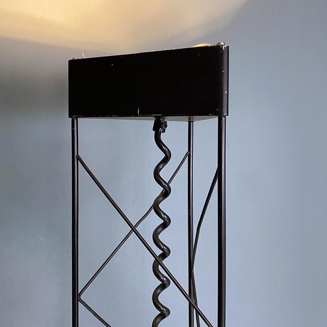 Italian Postmodern Black Metal and Sheet Metal Stone Effect Floor Lamp, 1980s For Sale - Image 4 of 13
