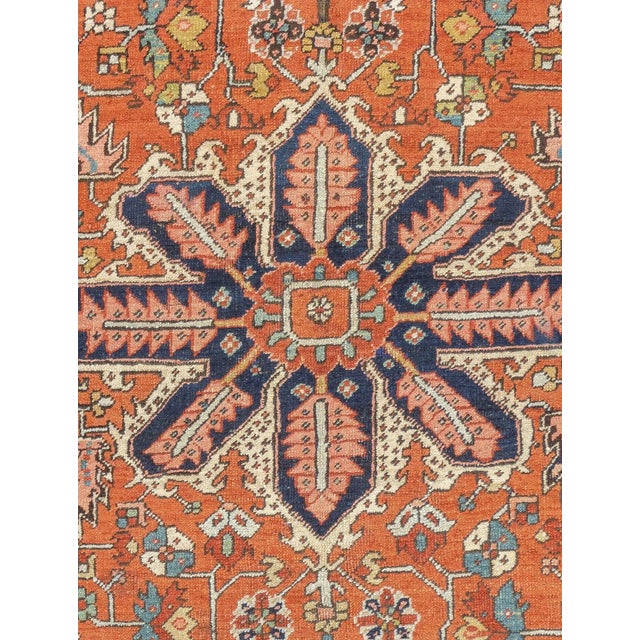 Late 18th Century Antique Persian Serapi Rug 5'1'' x 6'11'' For Sale In New York - Image 6 of 12