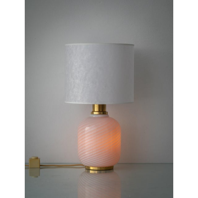 Mid-Century Modern Vintage Murano Glass Opaline Spiral Table Lamps, Italy, 1960s, Set of 2 For Sale - Image 3 of 18