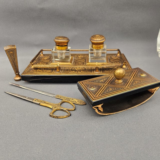 Victorian-Era Inkwell with Boulle Inlays in Ebonized Wood and Brass, Set of 8 For Sale - Image 16 of 16